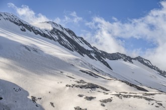 Mountain landscape with rock and glacier, Furtschaglkees glacier, Berliner Höhenweg, Zillertal