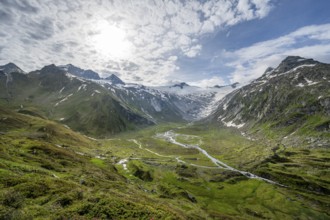 Picturesque mountain landscape, mountain summit with snow and glacier Schwarzensteinkees, summit