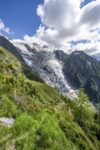 Impressive mountain landscape with glacier, view of glacier Glacier de Taconnaz, hike La Jonction,