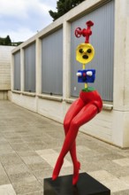 Colourfully painted statue on roof terrace, Museum Fundacio Joan Miro, Joan Miró, CEAC, Montjuic,