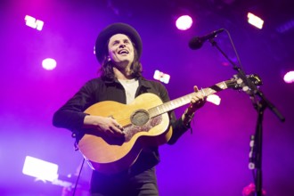 James Bay live on Up All Night Tour at the Columbiahalle in Berlin on 19.01.2025