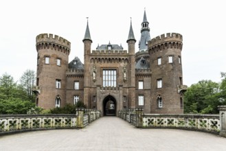 Schloss Moyland, moated castle, museum of modern art, Bedburg-Hau, Lower Rhine, North