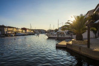 Panorama, Sunset, Port Grimaud, Bay of St. Tropez, Département Var, Cote d'Azur,