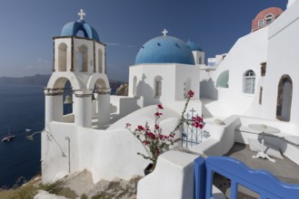 Santorini, Oia, blue domes, churches Agios Spyridon Agios Anastasis, Cyclades, Greece, Europe