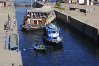 Entrance to the ship lock at Esna on the Nile, Egypt, Africa