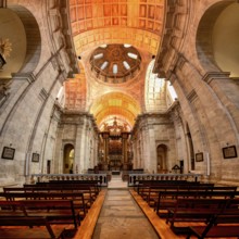 Church and Monastery of Sao Vicente de Fora, Central nave and ceiling, Lisbon, Portugal, Europe