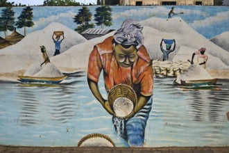 Mural depicting salt workers at work (Kaolack, Senegal)