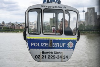 Rhine cable car, cabin above the Rhine, Cologne, North Rhine-Westphalia, Germany, Europe