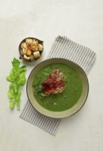 Green mashed soup, with bacon and croutons, homemade, no people