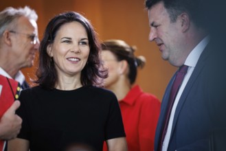 (L-R) Annalena Bärbock, Federal Minister for Foreign Affairs, and Hubertus Heil, Federal Minister