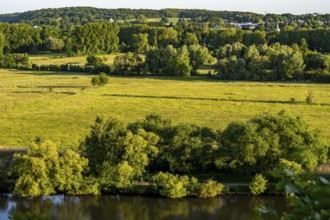 View of the Ruhr valley, looking north, from Mülheim an der Ruhr, over the Saarn-Mendener Ruhraue,