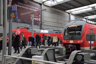 Europe, Germany, Bayer, Munich, main station, train arrival hall, local and long-distance