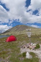 Bivouac at a mountain lake in Norway, Norway, Europe