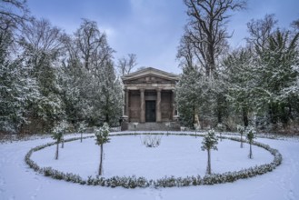 Winter, Mausoleum in Charlottenburg Palace Gardens, Charlottenburg-Wilmersdorf, Berlin, Germany,