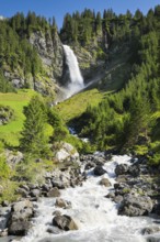 Stäubifall, 100 m, Alp Aesch, Uri, Switzerland, Europe