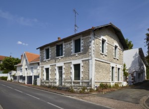 Old stone house in Saint-Palais-sur-Mer, Département Charente-Maritime, Nouvelle-Aquitaine, France,