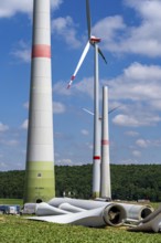 Repowering of a wind farm, near Brilon-Radlinghausen, 2 old turbines are demolished, rotors and