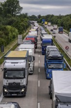 9 km long traffic jam on the A40 motorway heading east, between the Dutch border near Venlo, in