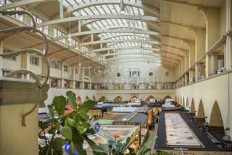 Built in 1912 in Art Nouveau style and opened in 1914, the Stuttgart market hall is now a listed