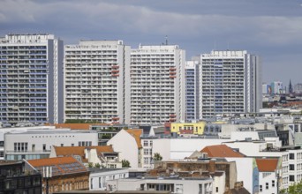 View of residential buildings in Berlin Mitte. Berlin, 07.05.2024