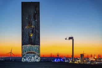 Sculpture by Richard Serra, slab for the Ruhr area on the Schurenbach slag heap, digesters of the