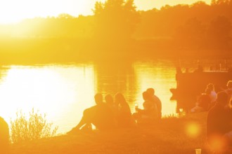 Summer evening at the Blue Wonder on the Elbe, Dresden Loschwitz, Dresden, Saxony, Germany, Europe