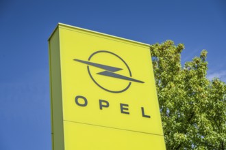 Opel logo, Adam Opel House, headquarters, main administration, Opel plant, Rugbyring,