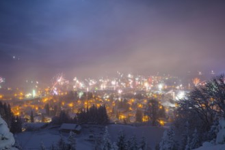 New Year's Eve fireworks, Oberstdorf, Allgäu Alps, Allgäu, Bavaria, Germany, Europe