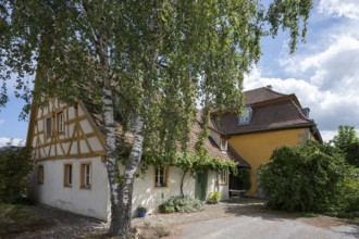 Former synagogue, 1662, today residential building, so-called Vorsängerhaus, Hüttenheim 23,