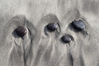 Lava pebbles on the beach, Playa de Famara, Lanzarote, Canary Islands, Spain, Europe