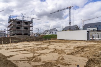 New development district, around 140 detached and semi-detached villas being built in the south of