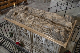 Imperial tomb of Henry II and Empress Cunegonde, created by Tilman Riemenschneider, 1499 to 1513,