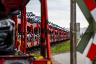 BMW new cars, on freight wagons, in the harbour of Cuxhaven, are shipped from here to Great Britain