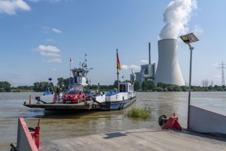 Ferry pier of the Rhine ferry Walsum-Orsoy, Rhine ferry to Duisburg Walsum, coal-fired power