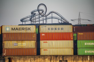 Container Handling Centre, Gateway West Terminal, Logport 2, cargo ship, in Duisburg on the Rhine,