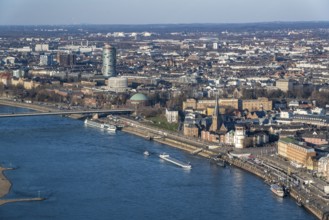 View over the city centre of Düsseldorf, Rheinkniebrücke over the Rhine, Altstadtufer, from North