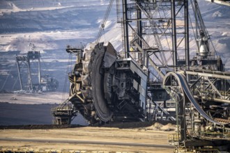 Lignite opencast mine Garzweiler, bucket wheel excavator mining overburden, coal, near Jüchen,