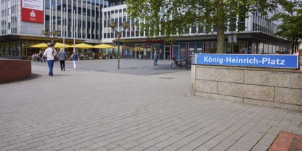 Underground station König-Heinrich-Platz and Sparkasse Duisburg on Königstraße shopping street in