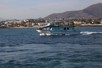 Sightseeing glass bottomed motor boat at Corralejo, Fuerteventura, Canary Islands, Spain, Europe