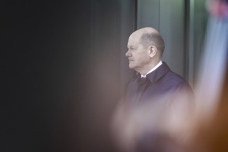 Federal Chancellor Olaf Scholz (SPD) pictured welcoming Irakli Kobakhidze, Prime Minister of