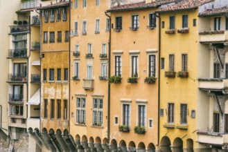 House facades, old town, Ponte Vecchio, architecture, historical, history, culture, city trip,