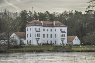 Grunewaldsee, Grunewald Hunting Lodge, Charlottenburg-Wilmersdorf, Berlin, Germany, Europe