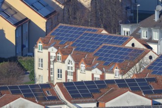 Bottrop, North Rhine-Westphalia, Germany, solar housing estate, apartment blocks with solar roofs,