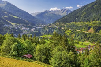 Panorama of valley and village with Radhausberg 2613m from the Gasteiner Höhenweg, Bad Gastein,