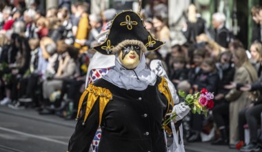 Participants dressed up as jesters from the guest canton of Schwyz, jesters' symposium of the