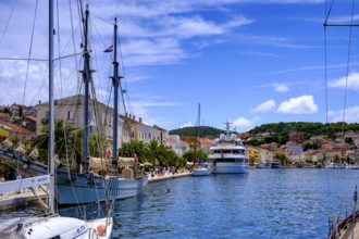 Mali Losinj, island of Losinj, Kvarner Gulf Bay, Croatia, Europe