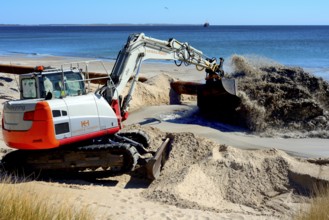 Renaturation, Repair of erosion-damaged beach. Sand is sucked up from the seabed and pumped via