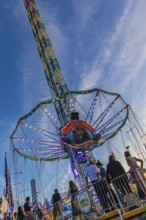 Kettenflieger Bayern Tower, chain carousel, Oktoberfest, Festwiese, Theresienwiese, Munich, Upper