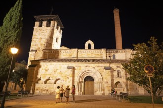 Romanesque church Iglesia de Santa Maria de la Horta at night, historic centre of Zamora, province