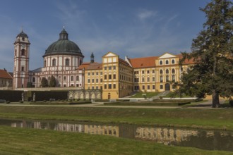 Castle Jaromerice nad Rokytnou is located in Jaromerice nad Rokytnou in Okres Trebic, Czech